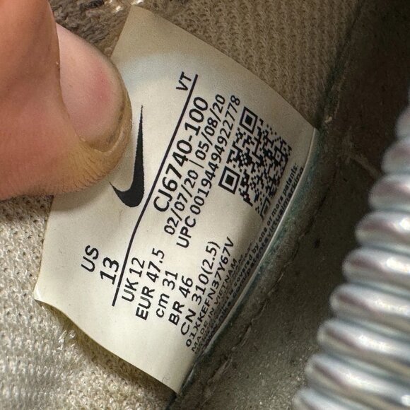 Size 13 Nike Air VaporMax 2020 Flyknit Summit White Mens Sneaker CJ6740-100 - Picture 9 of 10